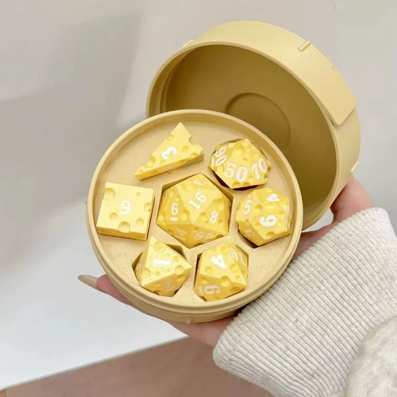 Creative Irregular Cheese Dice - Board Game Digital recension och pris