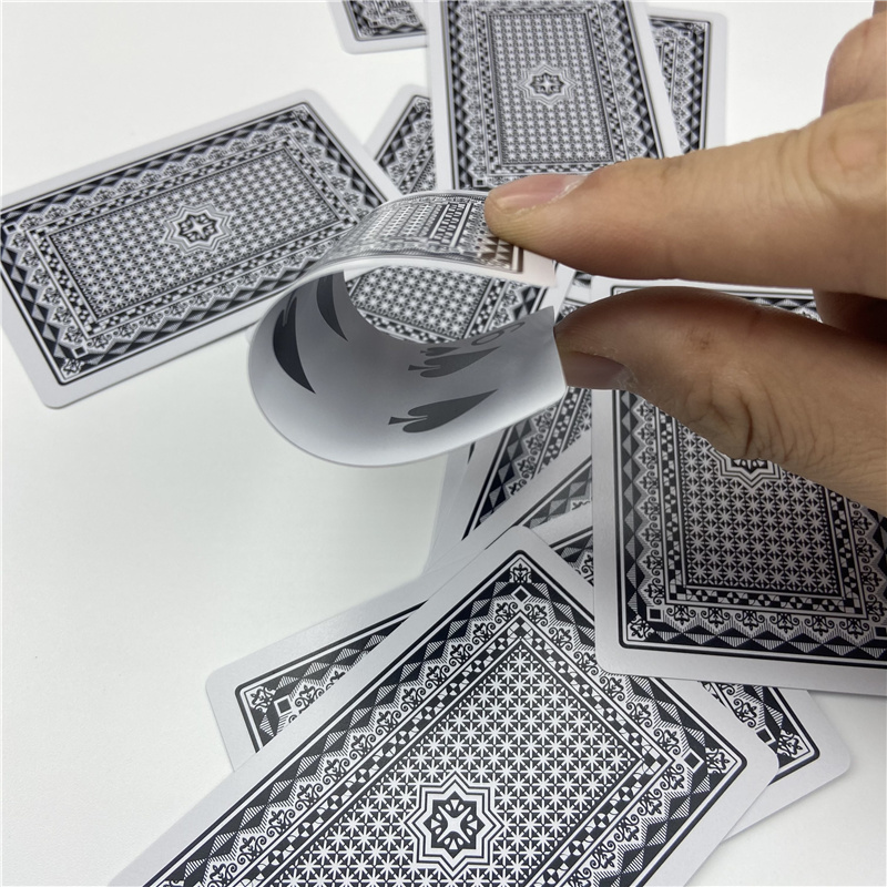 Durable Poker Cards 1 Deck – W - Board Game Hotel recension och pris