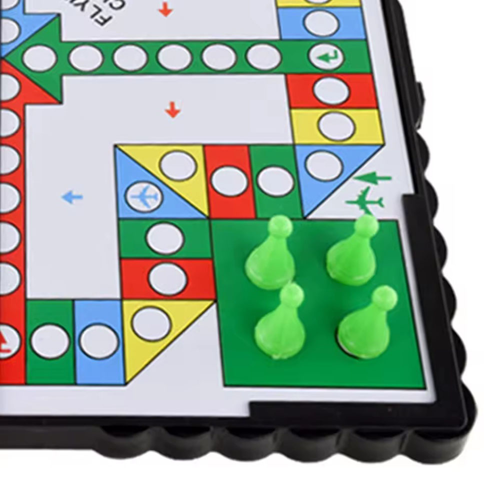 Foldable magnetic flying chess - Board Game Ludo recension och pris